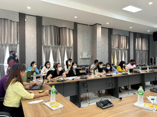 4. ประชุมทีมพี่เลี้ยงวิชาการเพื่อทำความเข้าใจและแลกเปลี่ยนเรียนรู้การพัฒนาข้อเสนอโครงการ (PD) หน่วยจัดการสำหรับโครงการสร้างเสริมสุขภาพขนาดเล็ก วันที่ 29 มกราคม 2567 ณ ห้องประชุม KPRU HOME สำนักบริการวิชาการและจัดหารายได้ มหาวิทยาลัยราชภัฏกำแพงเพชร